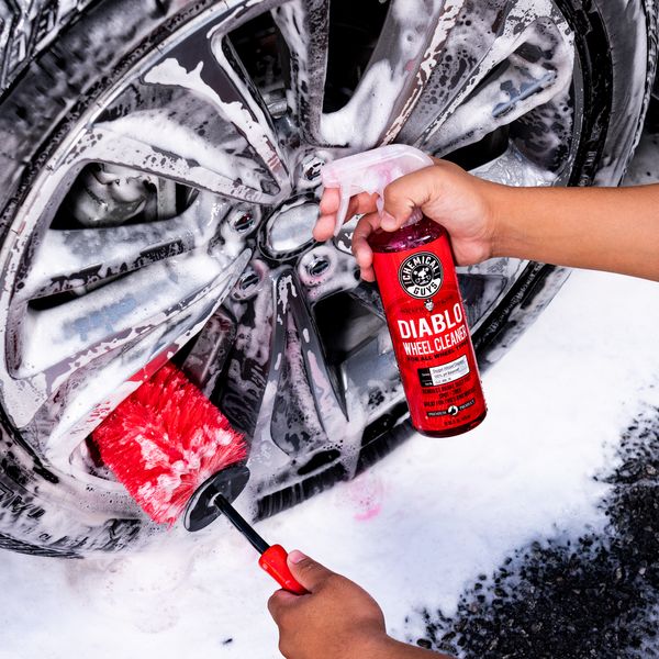 ОЧИСТИТЕЛЬ ДЛЯ КОЛЕС ГОТОВЫЙ К ИСПОЛЬЗОВАНИЮ DIABLO GEL OXYGEN INFUSED FOAM WHEEL AND RIM CLEANER - 473мл